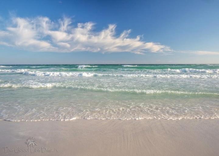 Hello Sunshine Steps To The Beach Destin Bagian luar foto